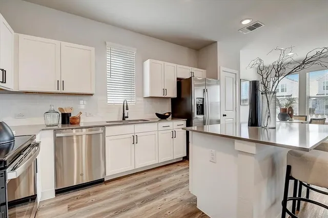 $2,842 | 15101 Litsey Crk Drive, Unit 15021L, Roanoke, TX 76262