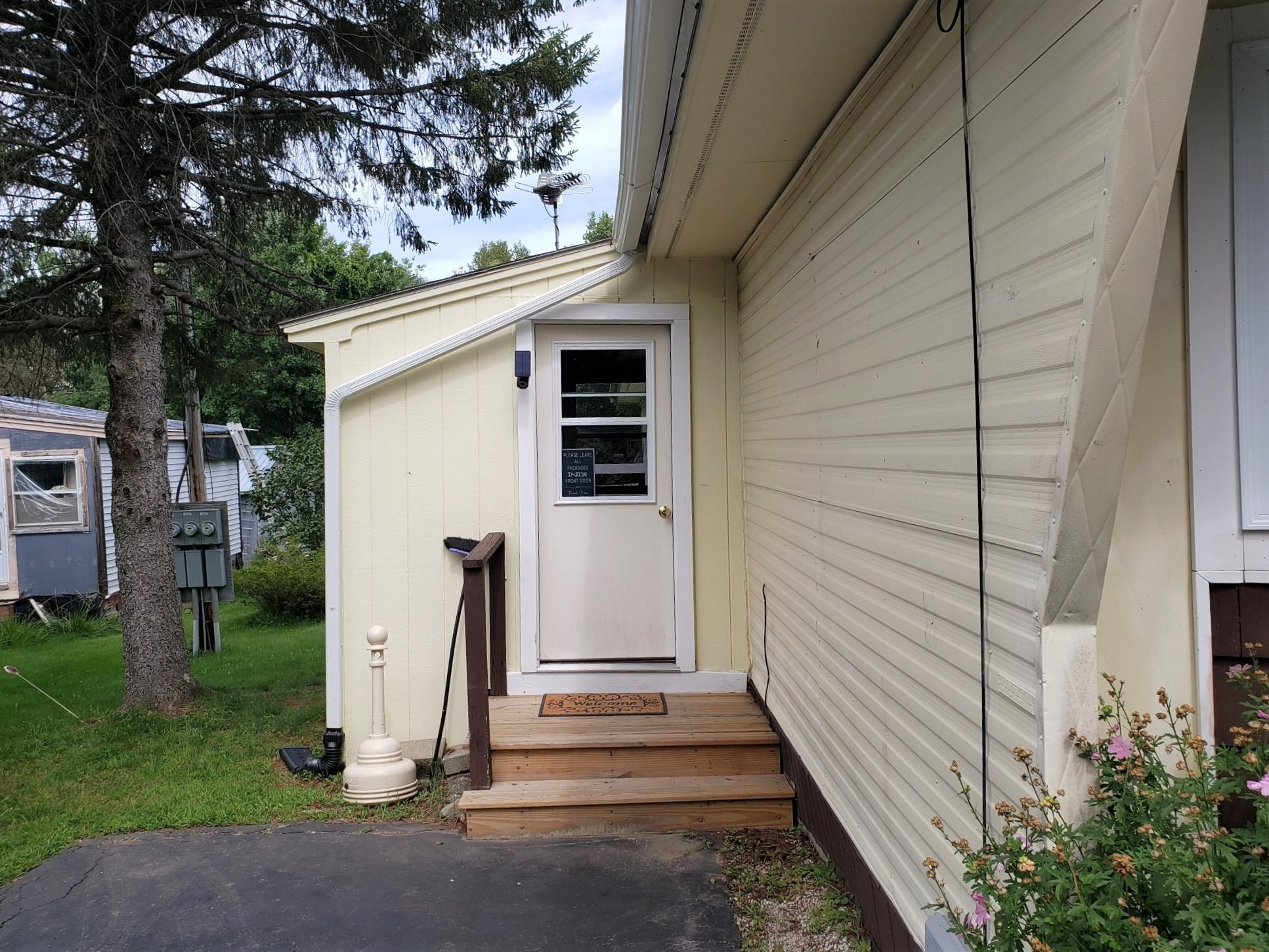 175 Leavitt Road, Unit 12 Pittsfield, NH 03263 - Photo 3 of 26 Gallery Image 3