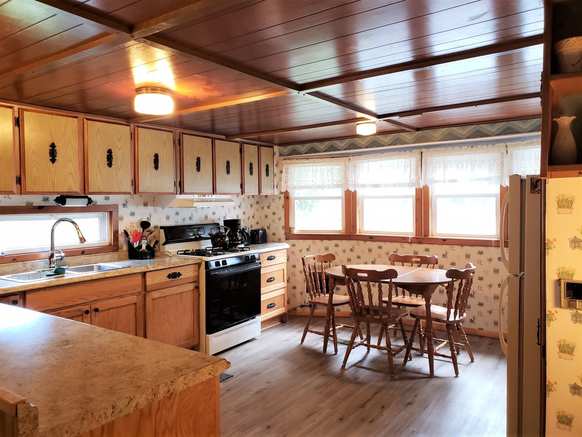 175 Leavitt Road, Unit 12 Pittsfield, NH 03263 - Photo 7 of 26 Gallery Image 7