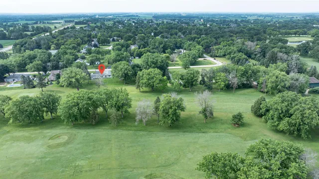 $249,900 | 2942 Ridgeway Drive, Neenah, WI 54956