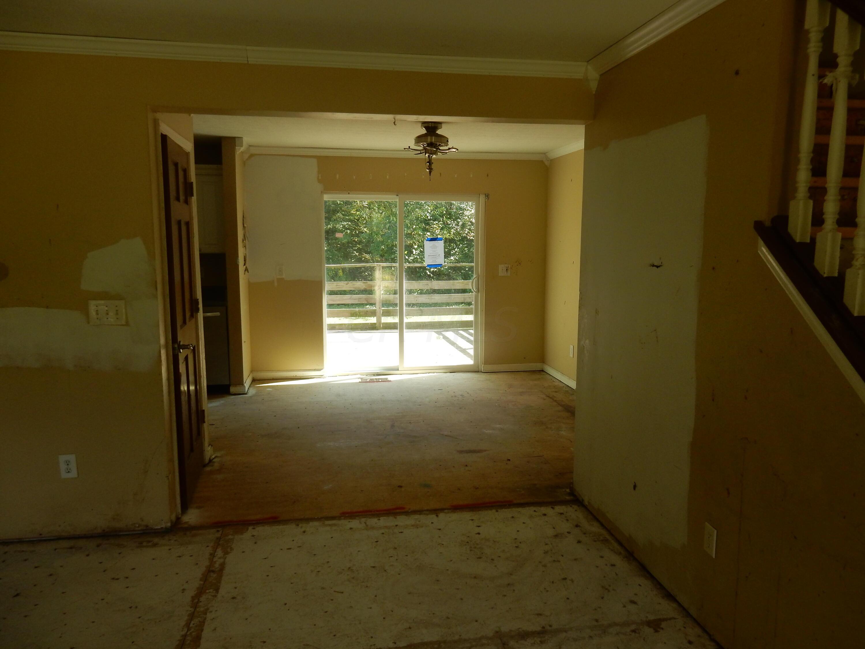313 Township 209 Road Marengo, OH 43334 - Photo 5 of 27 DSCN7050