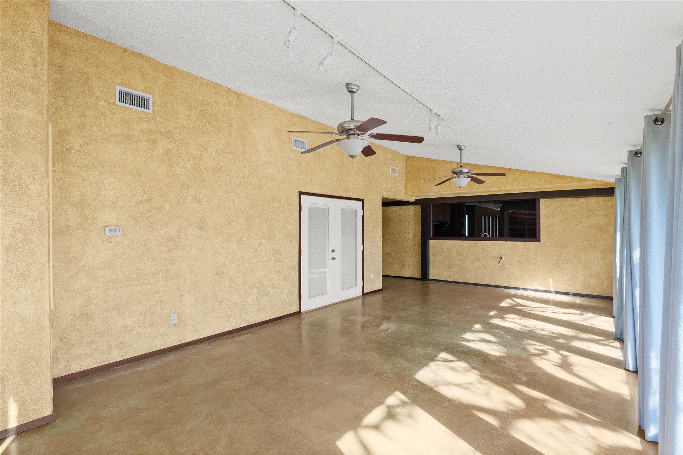 16121 Fm 2620 Road Bedias, TX 77831 - Photo 7 of 28 a view of a front door