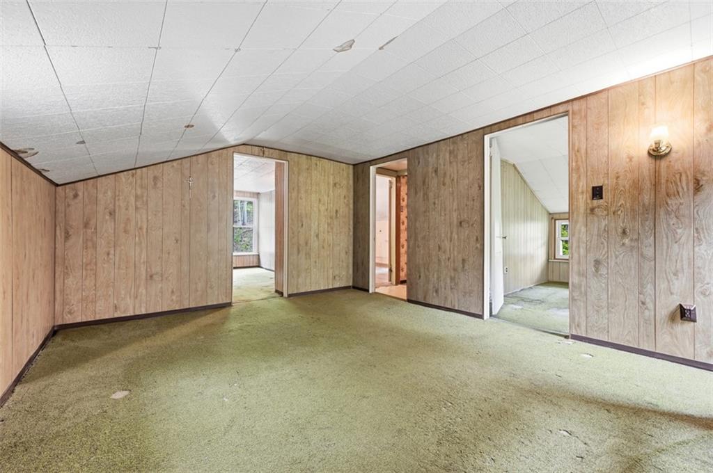 898 Geyer Road Pittsburgh, PA 15209 - Photo 21 of 36 Gallery Image 21