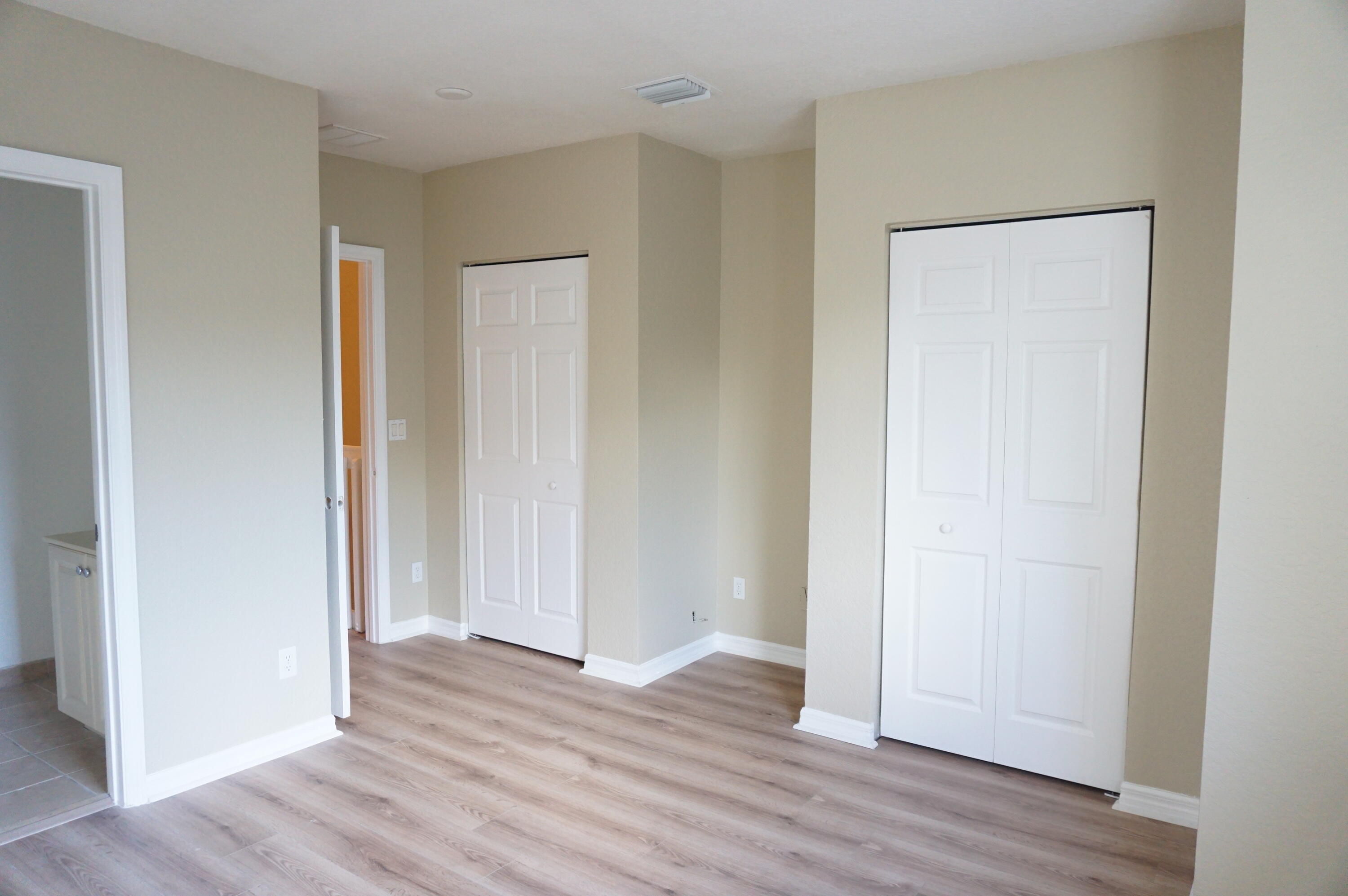 3544 Oleander Terrace Riviera Beach, FL 33404 - Photo 13 of 26 DSC06683