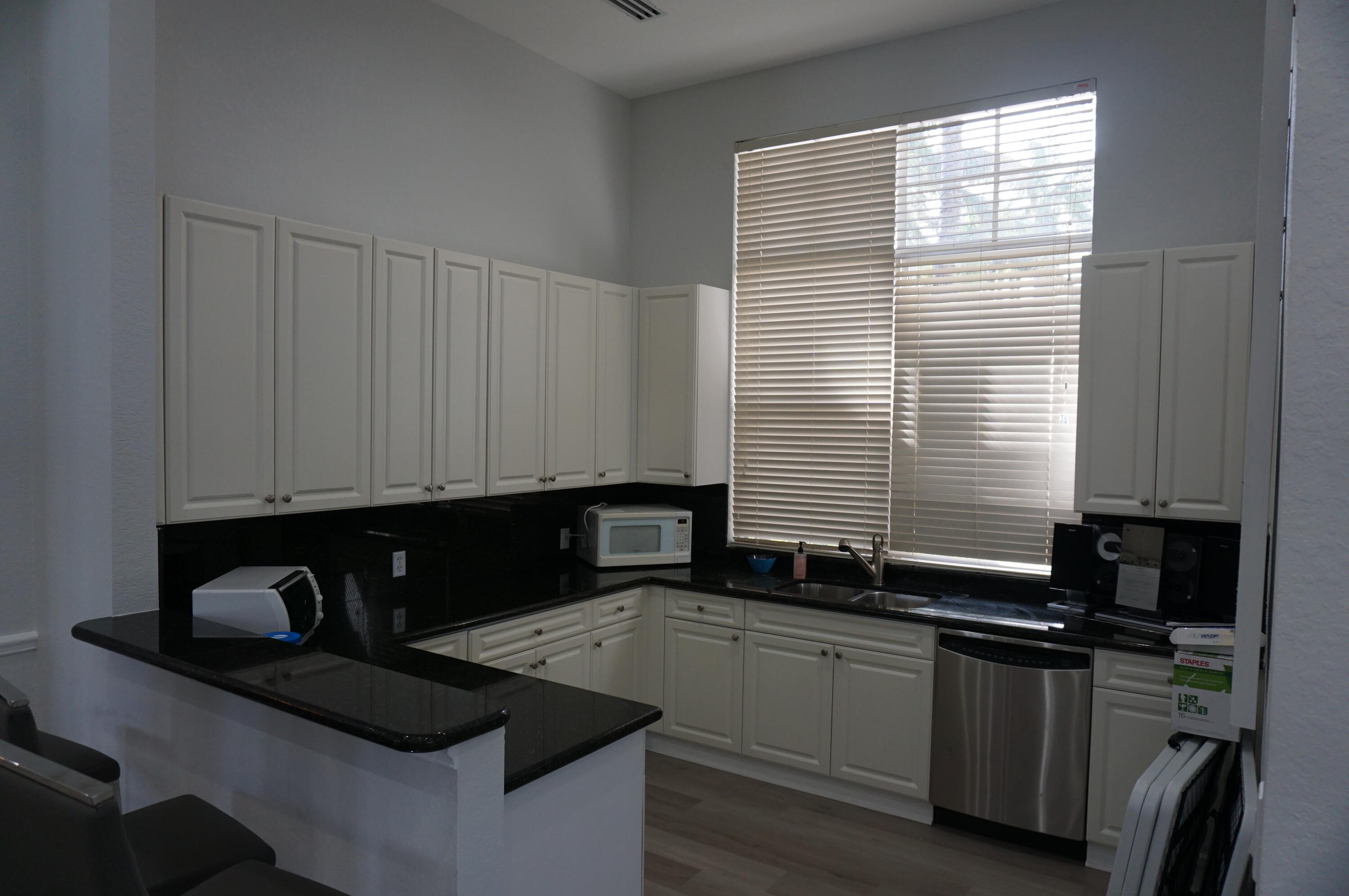 3544 Oleander Terrace Riviera Beach, FL 33404 - Photo 22 of 26 DSC05706