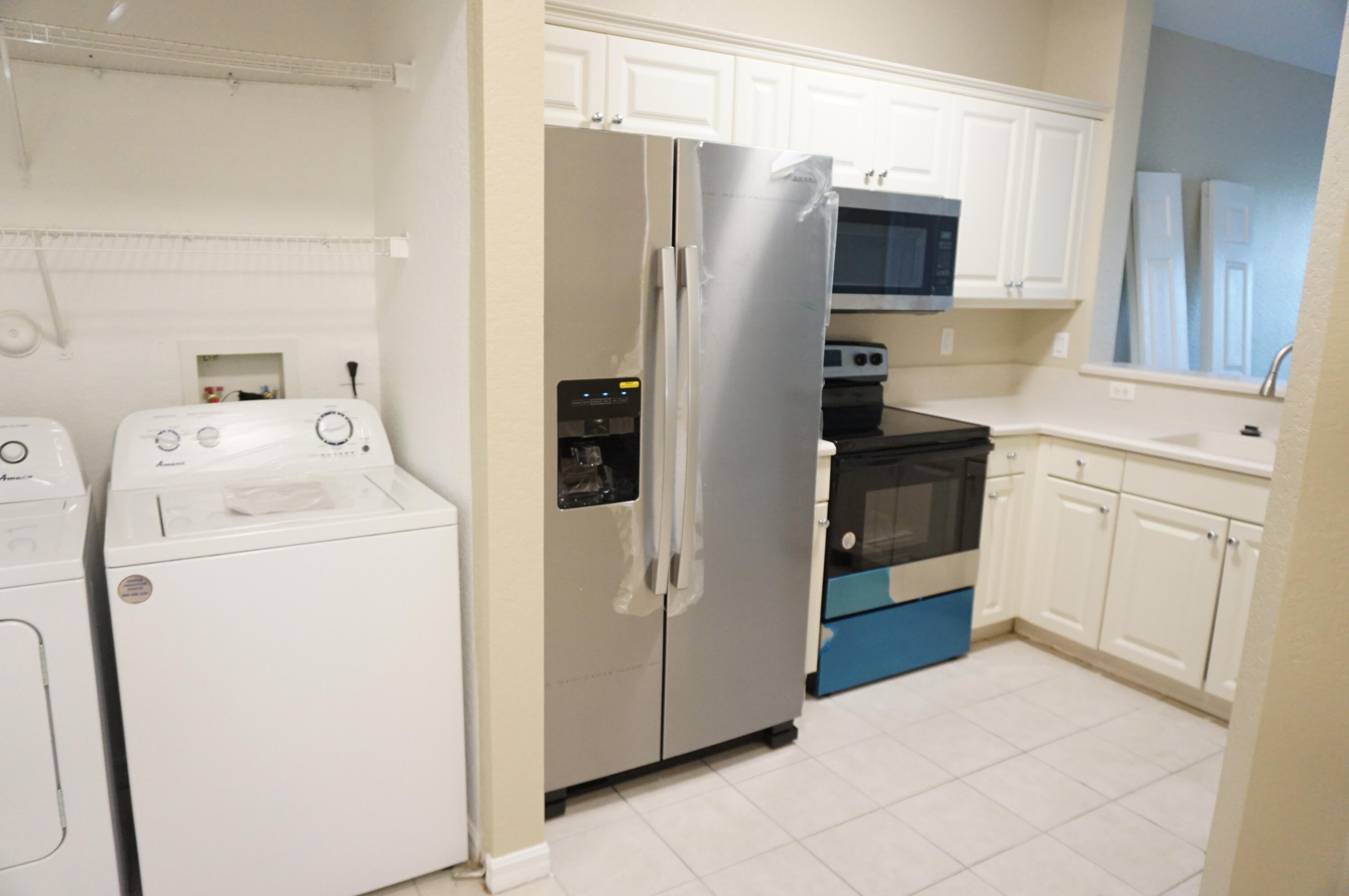 3544 Oleander Terrace Riviera Beach, FL 33404 - Photo 5 of 26 DSC06669