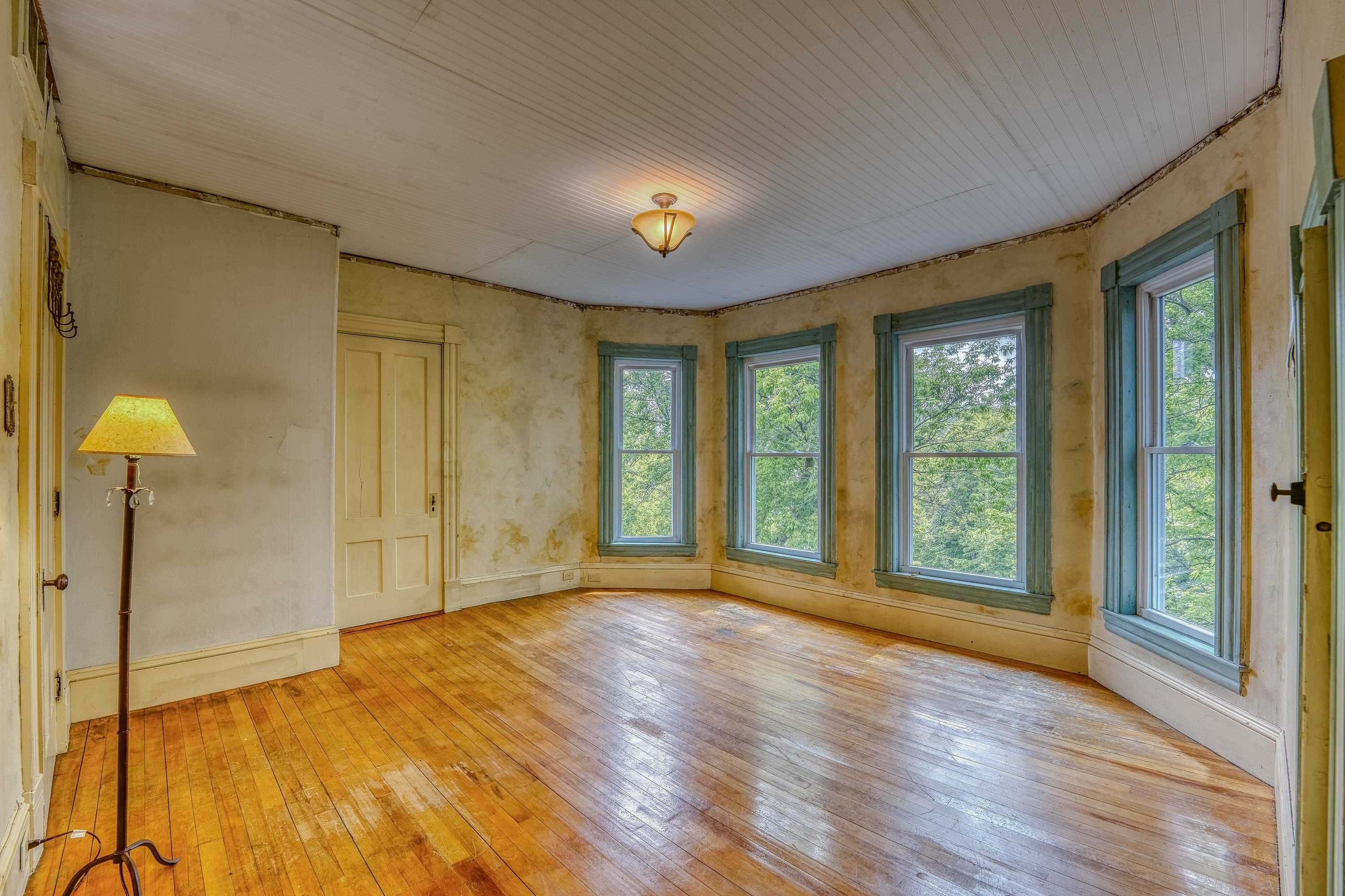 34 Union Street Littleton, NH 03561 - Photo 45 of 60