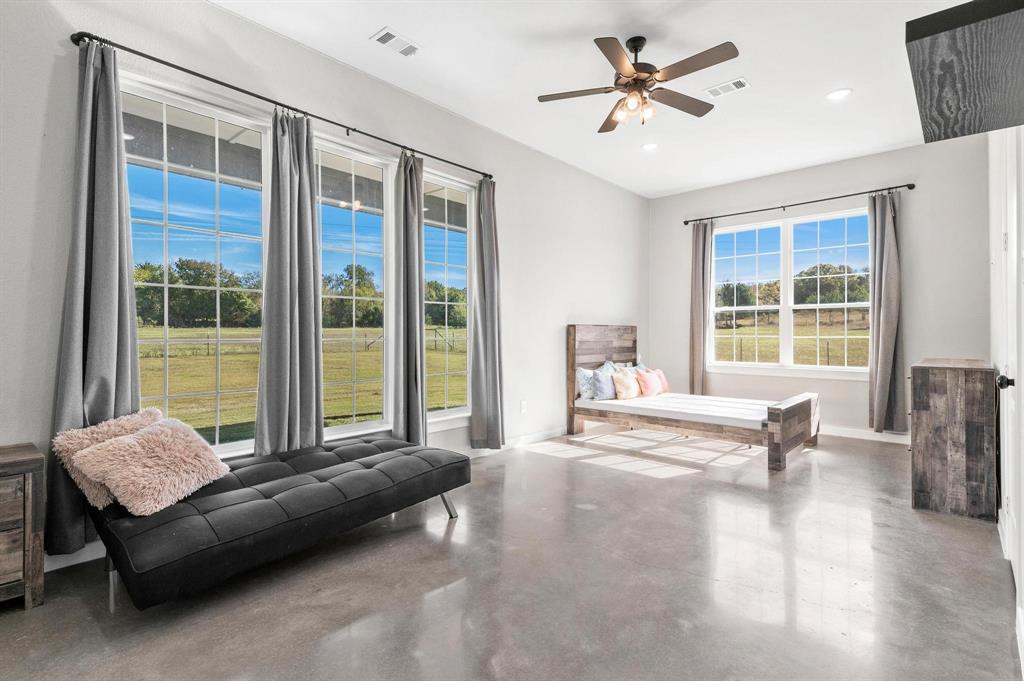 856 Yowell Hill Road Whitewright, TX 75491 - Photo 15 of 39