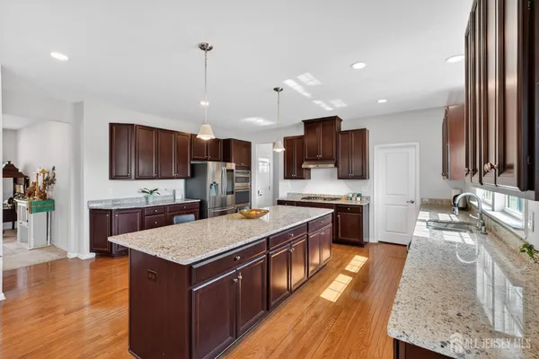 $6,000 | 40 Gina Drive, Allentown, NJ 08501