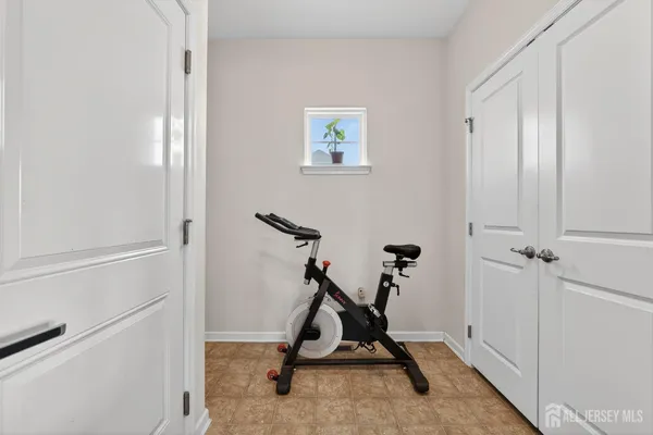 $6,000 | 40 Gina Drive, Allentown, NJ 08501