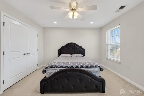 $6,000 | 40 Gina Drive, Allentown, NJ 08501