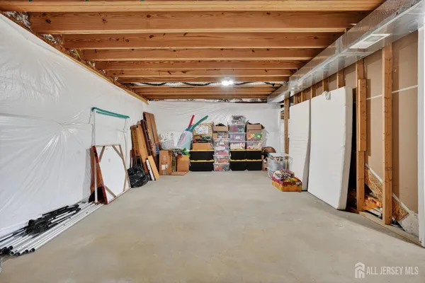 $6,000 | 40 Gina Drive, Allentown, NJ 08501