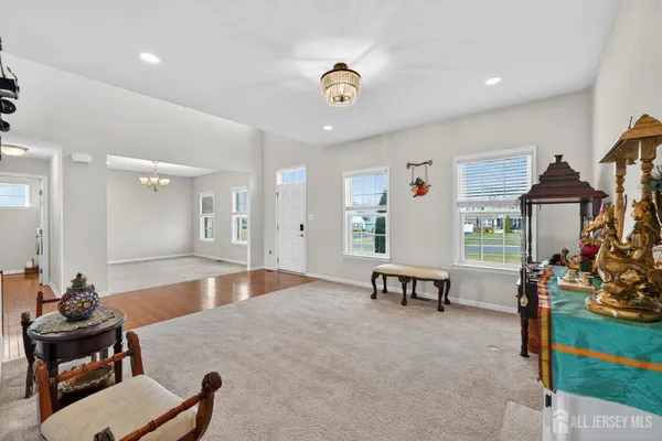 $6,000 | 40 Gina Drive, Allentown, NJ 08501