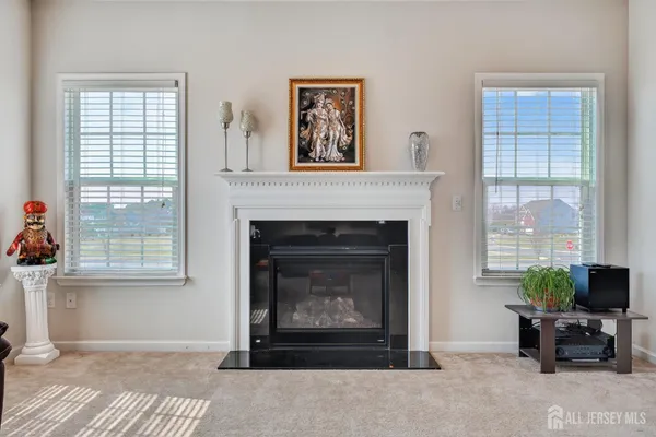 $6,000 | 40 Gina Drive, Allentown, NJ 08501