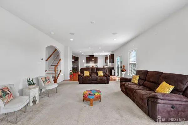 $6,000 | 40 Gina Drive, Allentown, NJ 08501