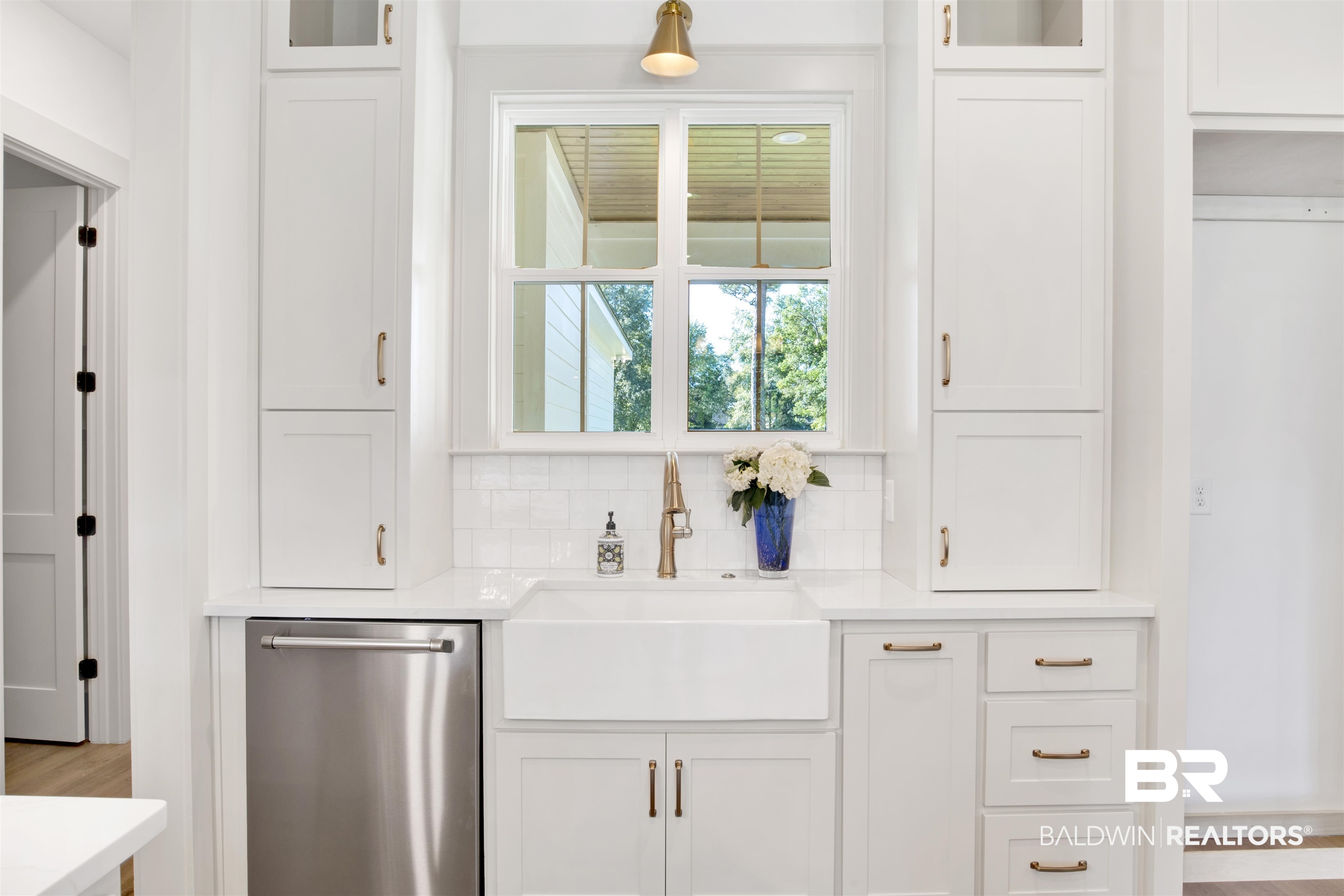 10770 Gayfer Rd Extension Fairhope, AL 36532 - Photo 18 of 36 Kitchen