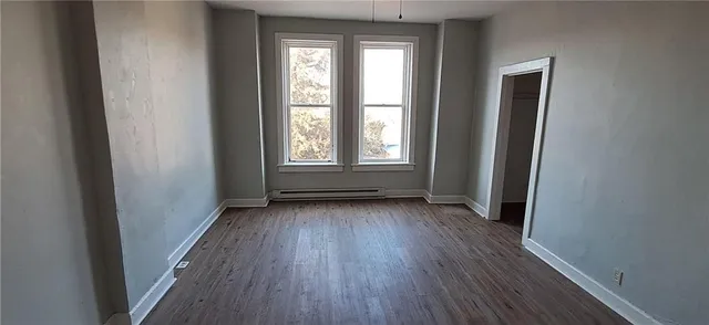 $700 | 1506.5 Jules Street, Unit 1506 1/2, St. Joseph, MO 64501