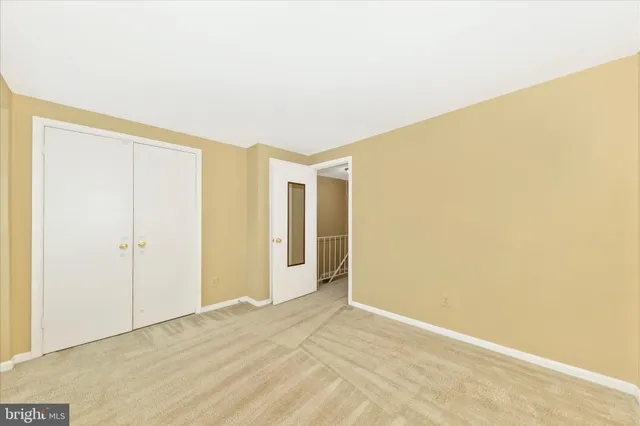 $350,000 | 20559 Strath Haven Drive, Gaithersburg, MD 20886