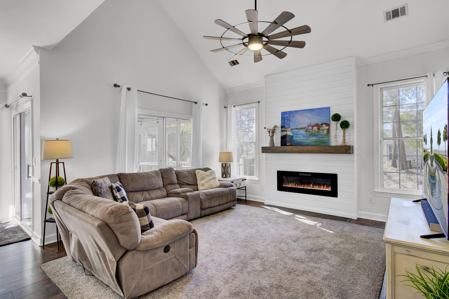 3111 Linksland Road Mount Pleasant, SC 29466 - Photo 2 of 51 Living Room / Fireplace