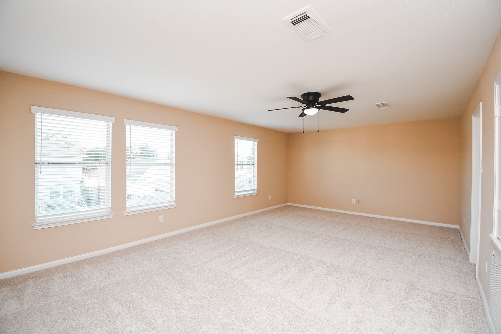 20815 Baronsledge Lane Katy, TX 77449 - Photo 19 of 31 a view of an empty room with a window