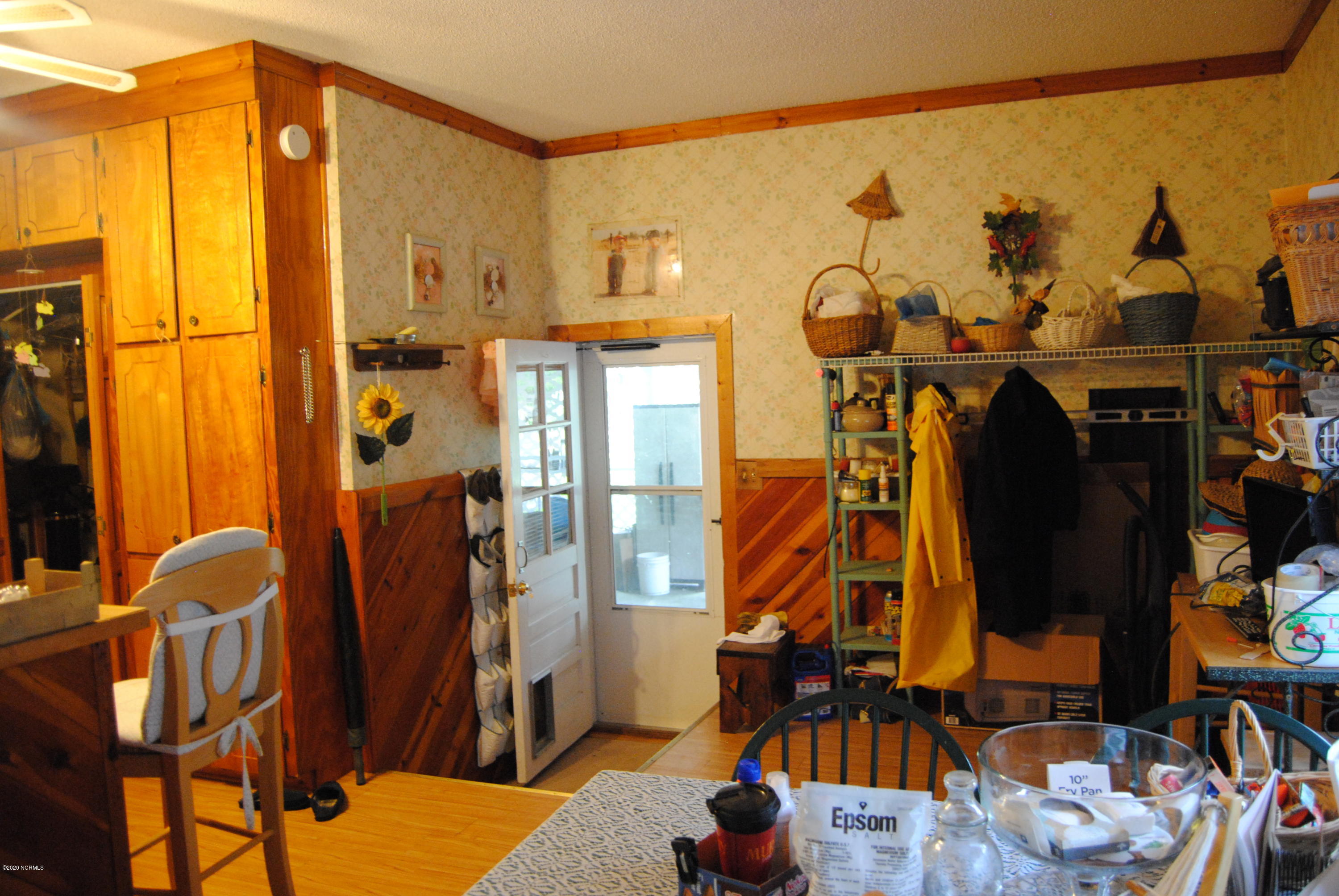 2164 East Boiling Spring Road Southport, NC 28461 - Photo 4 of 27 26CC3586-9AFC-472D-A357-9B4C11A9C394
