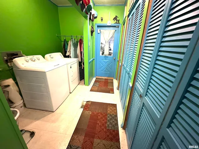 $217,900 | 1 Estate Drive, Centralia, IL 62801