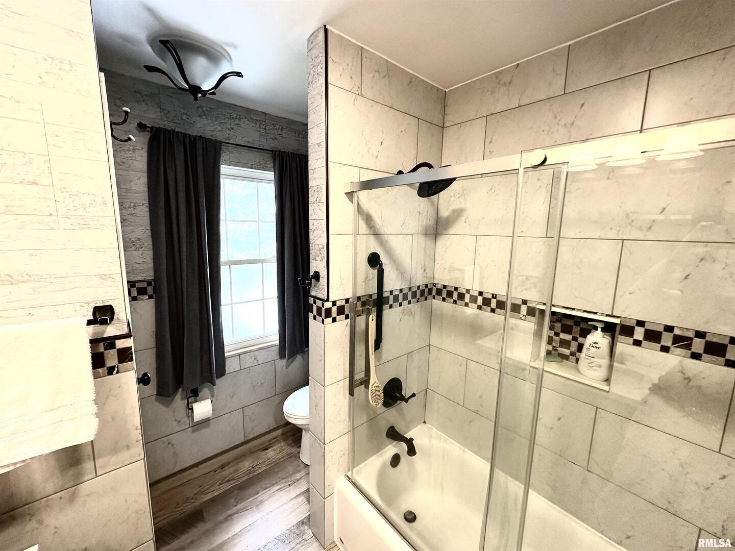 1 Estate Drive Centralia, IL 62801 - Photo 25 of 31