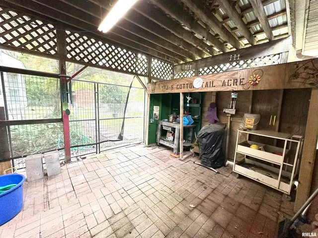 $217,900 | 1 Estate Drive, Centralia, IL 62801