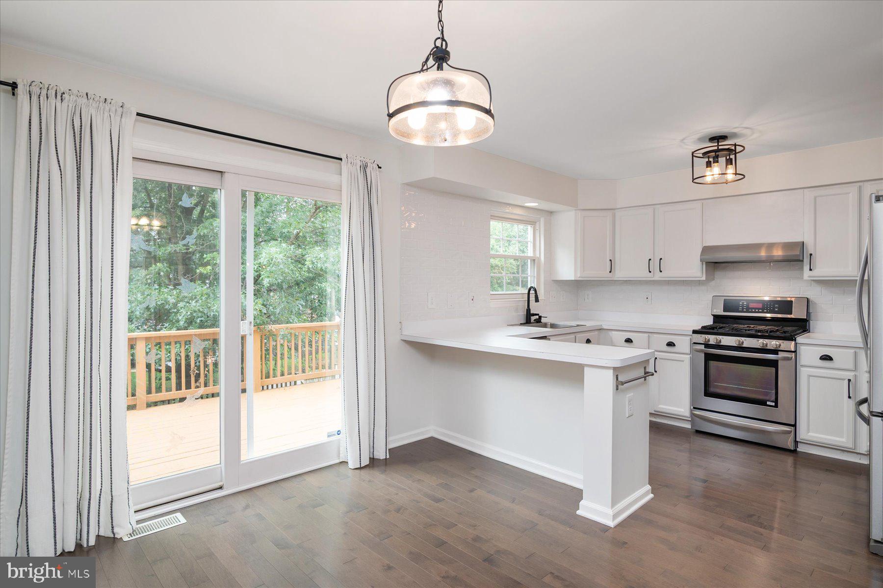 2441 Winding Ridge Road Odenton, MD 21113 - Photo 15 of 37 Kitchen