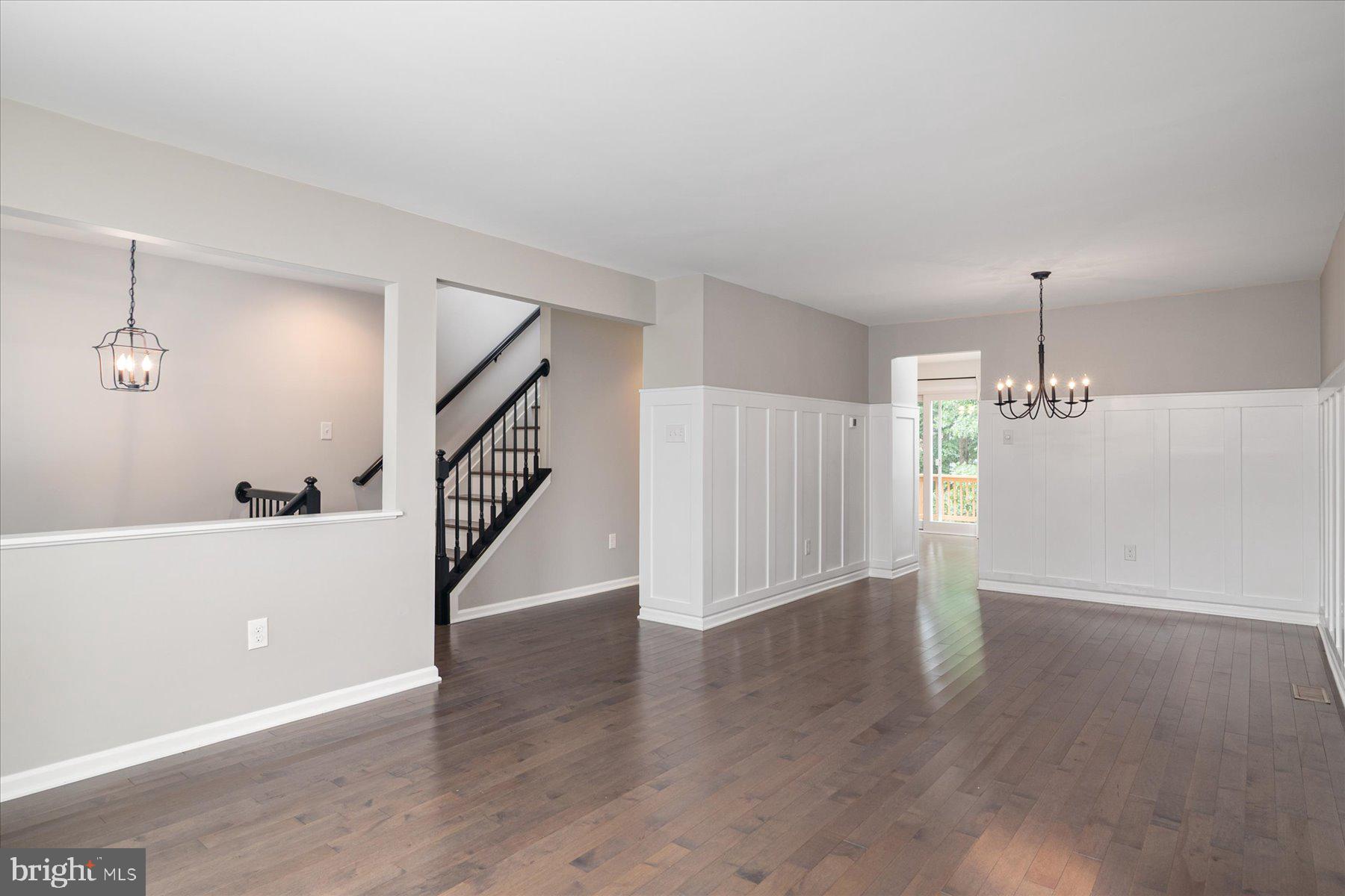 2441 Winding Ridge Road Odenton, MD 21113 - Photo 7 of 37 Living Room