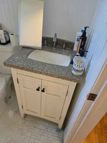 a view of a storage & utility room