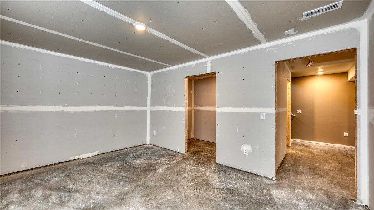 W7676 Castle Mound Road Holmen, WI 54636 - Photo 16 of 35 Lower level example