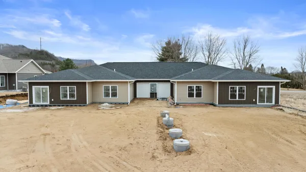 $439,900 | W7676 Castle Mound Road, Holmen, WI 54636