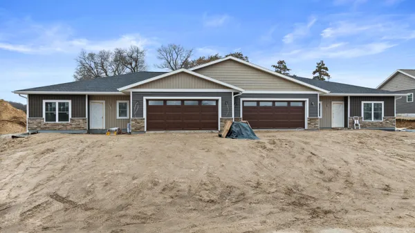 $439,900 | W7676 Castle Mound Road, Holmen, WI 54636