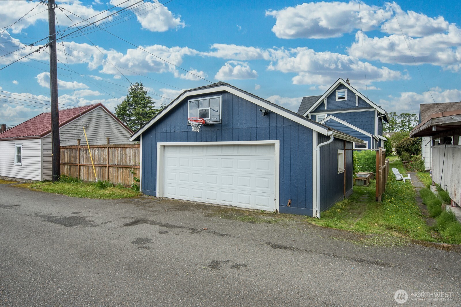 1825 Rucker Avenue Everett, WA 98201 - Photo 35 of 40