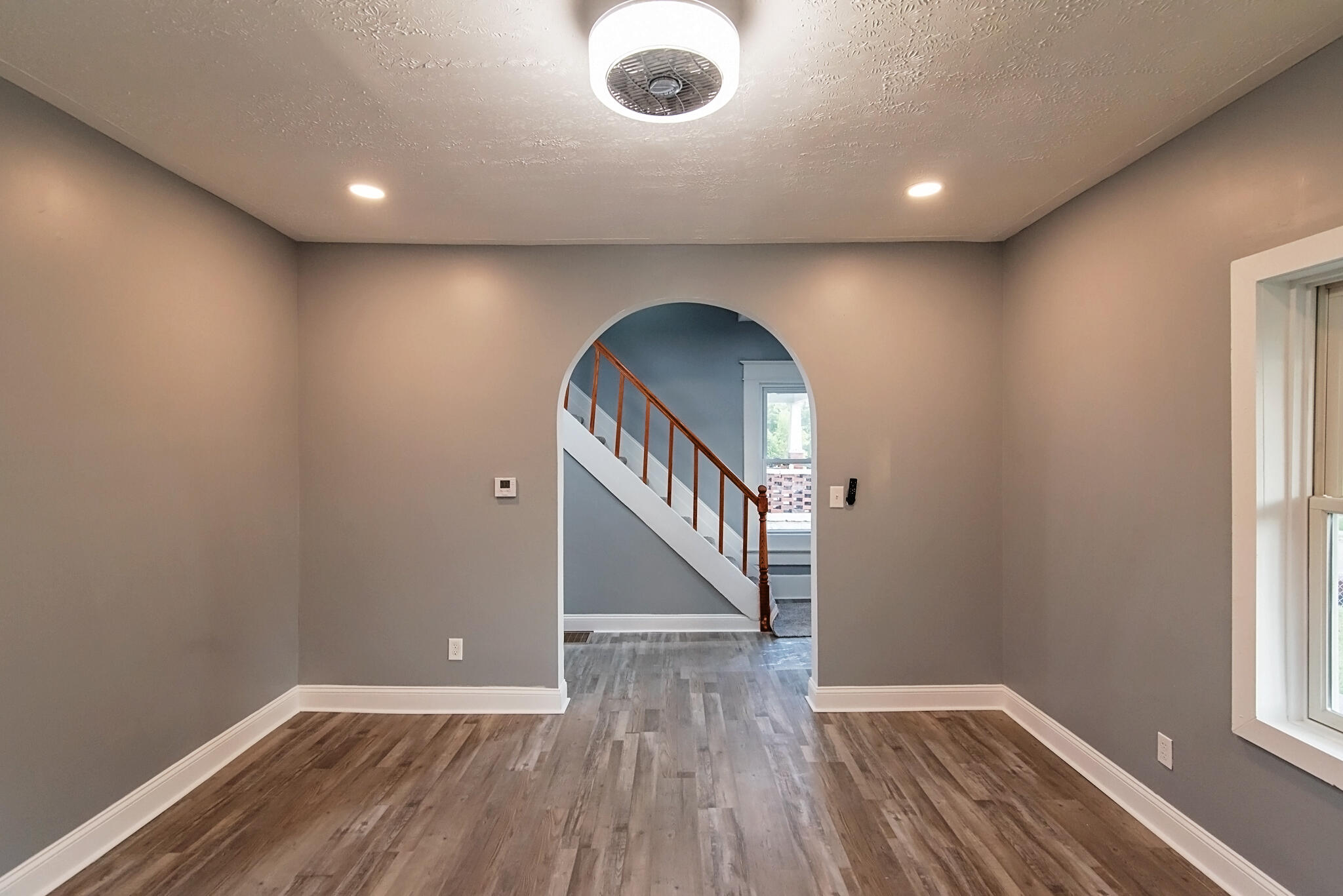 1587 Warder Street Springfield, OH 45503 - Photo 4 of 27 Gallery Image 4