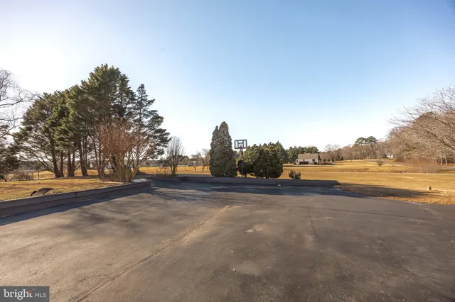 $550,000 | 26467 Quantico Creek Road, Hebron, MD 21830