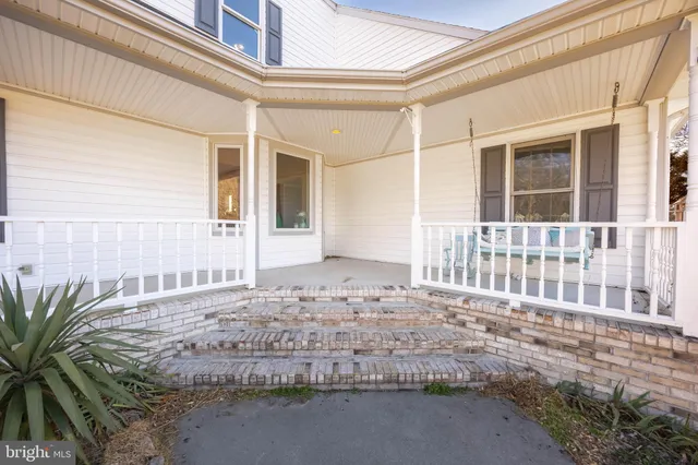 $550,000 | 26467 Quantico Creek Road, Hebron, MD 21830