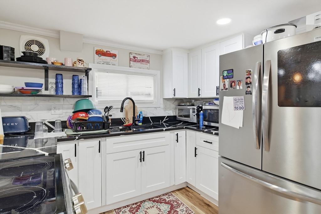 238 East Main Street Chicopee, MA 01020 - Photo 15 of 37