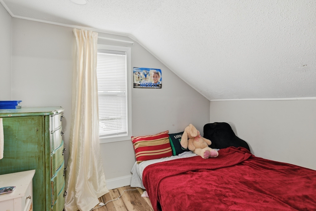 238 East Main Street Chicopee, MA 01020 - Photo 24 of 37