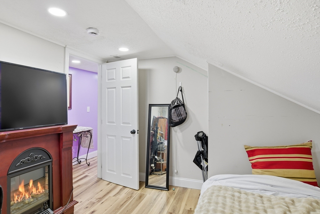 238 East Main Street Chicopee, MA 01020 - Photo 27 of 37