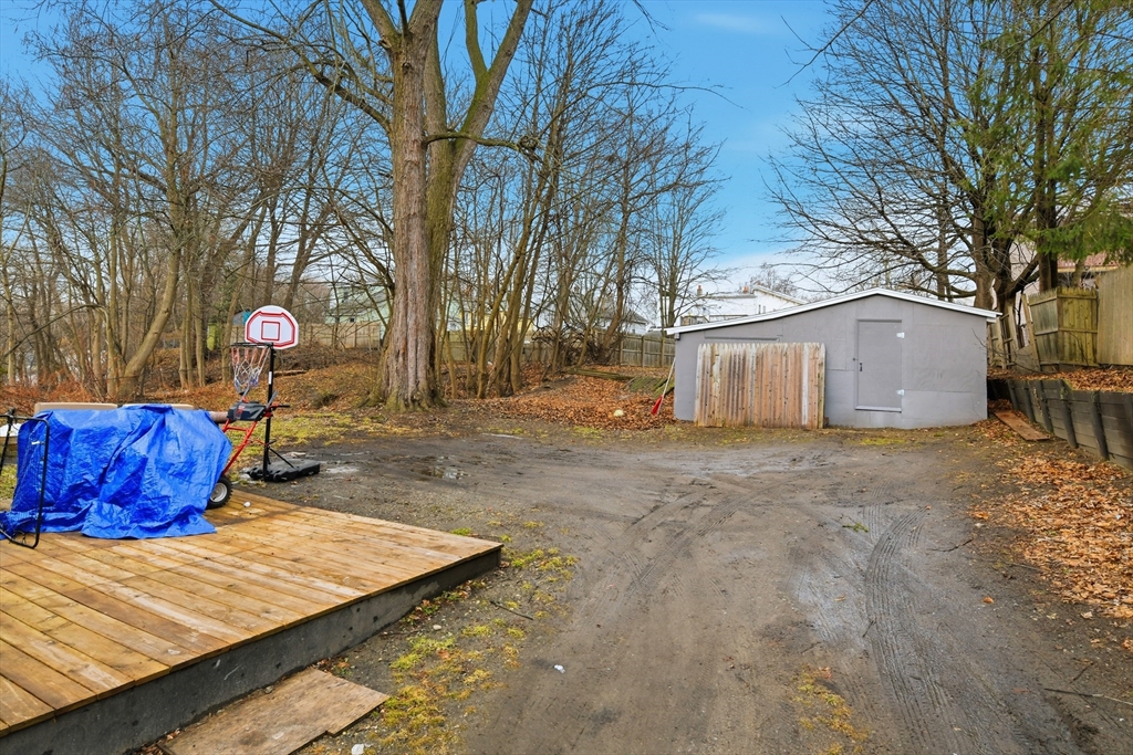 238 East Main Street Chicopee, MA 01020 - Photo 37 of 37