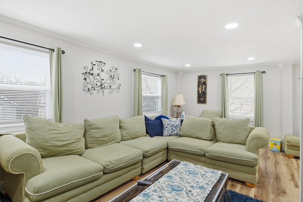 238 East Main Street Chicopee, MA 01020 - Photo 5 of 37