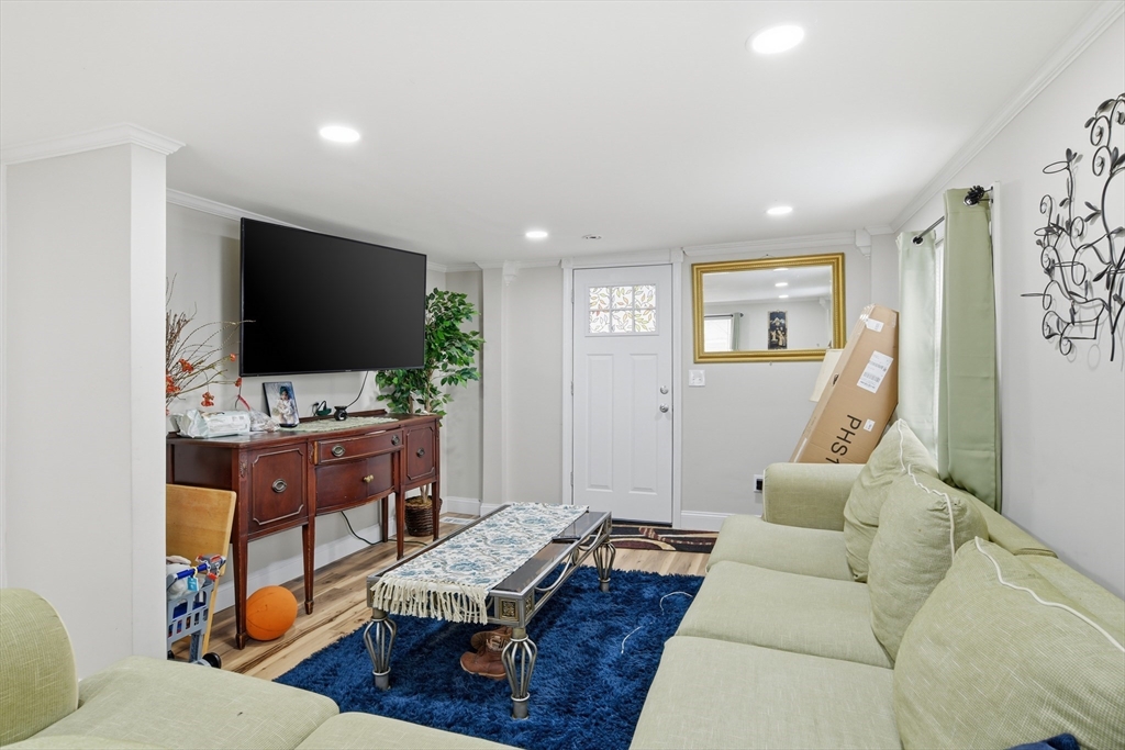 238 East Main Street Chicopee, MA 01020 - Photo 7 of 37