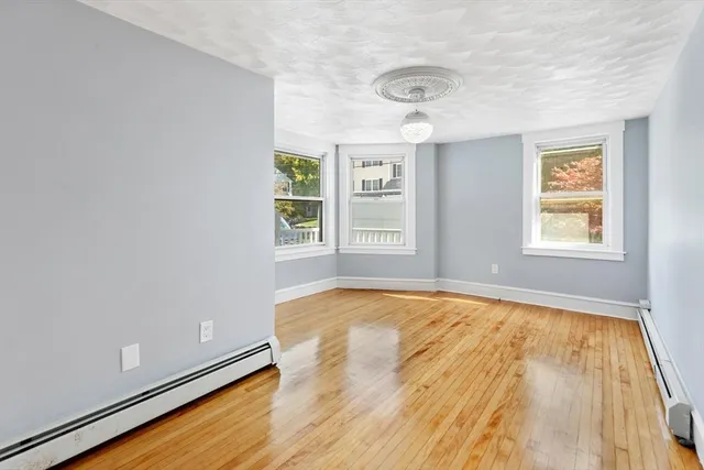 $749,000 | 39 Garfield Avenue, Woburn, MA 01801