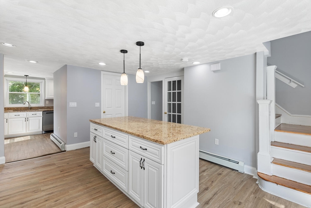 39 Garfield Avenue Woburn, MA 01801 - Photo 9 of 41