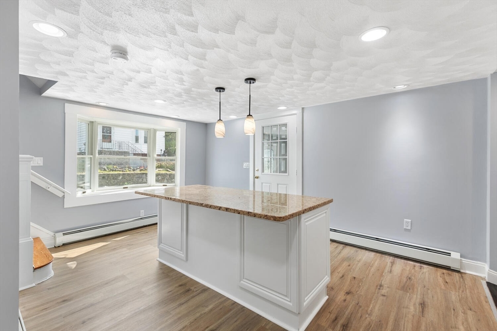 39 Garfield Avenue Woburn, MA 01801 - Photo 10 of 41