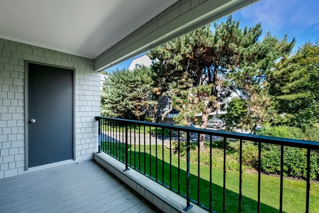 $3,800 | 50 Allerton Place, Unit B, Marblehead, MA 01945