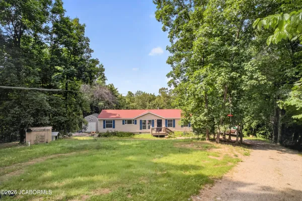 $268,000 | 11895 County Road 4005, Tebbetts, MO 65080