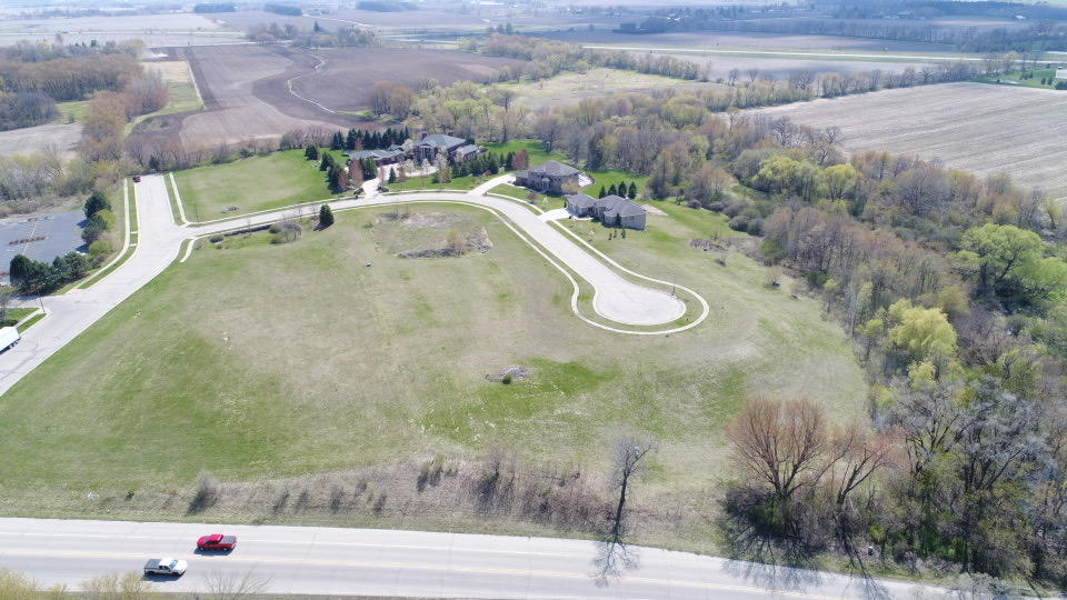 Lt6 Pearson Court Whitewater, WI 53190 - Photo 2 of 2 IMG_3113